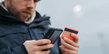El comercio móvil revoluciona la forma en que compramos: ¿Qué necesitas saber?